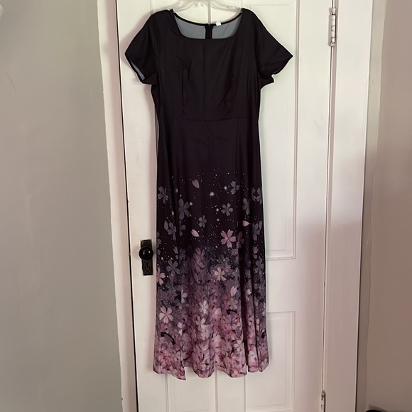 Loihu dress - Picture 3 of 4